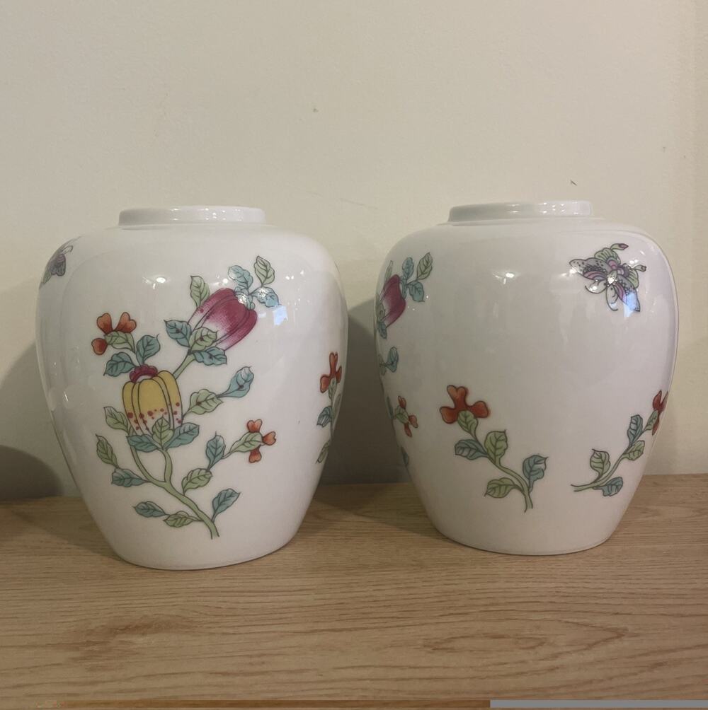 (QTY 2) VTG Elizabeth Arden Memoire Cherie Oriental Ginger Jar Vase Japan NO LID